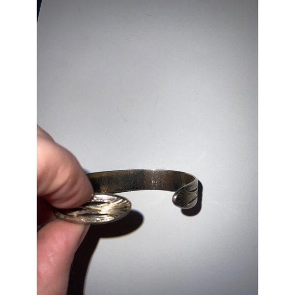 Montana Silversmiths Silver and Gold Tone Small Cuff Bracelet Tribal Design - Picture 6 of 7
